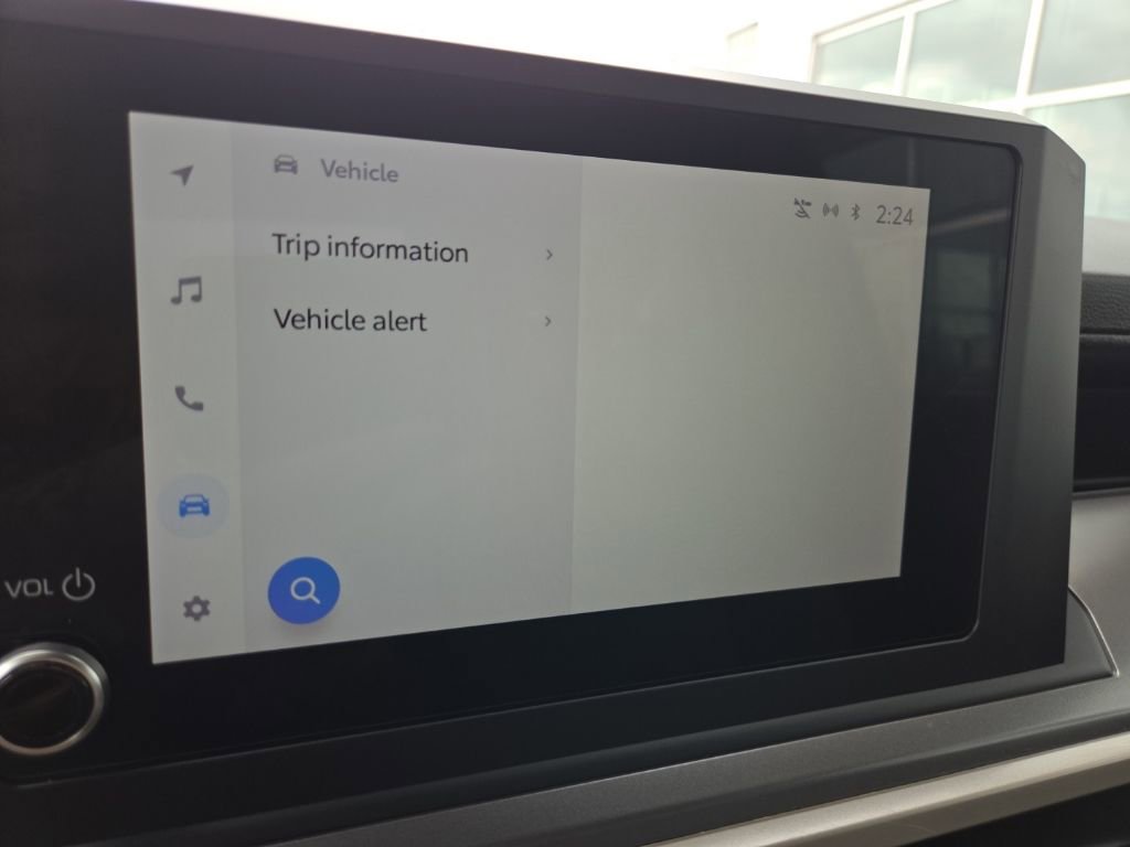 Used 2024 Toyota Tacoma TRD Off-Road AWD/4WD image 41