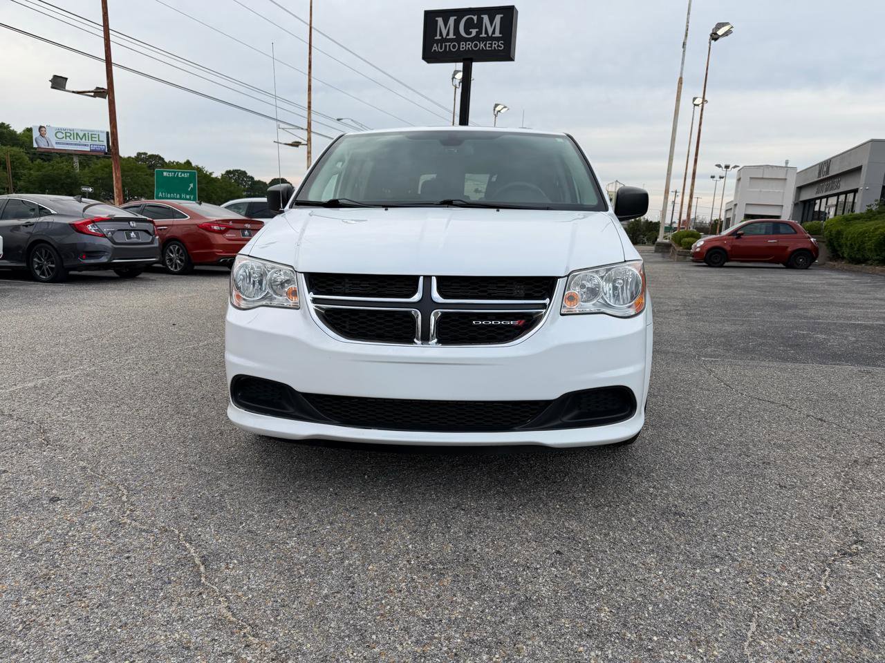 Used 2020 Dodge Grand Caravan SE FWD image 8