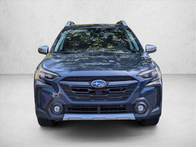 Used 2023 Subaru Outback Touring AWD/4WD image 2