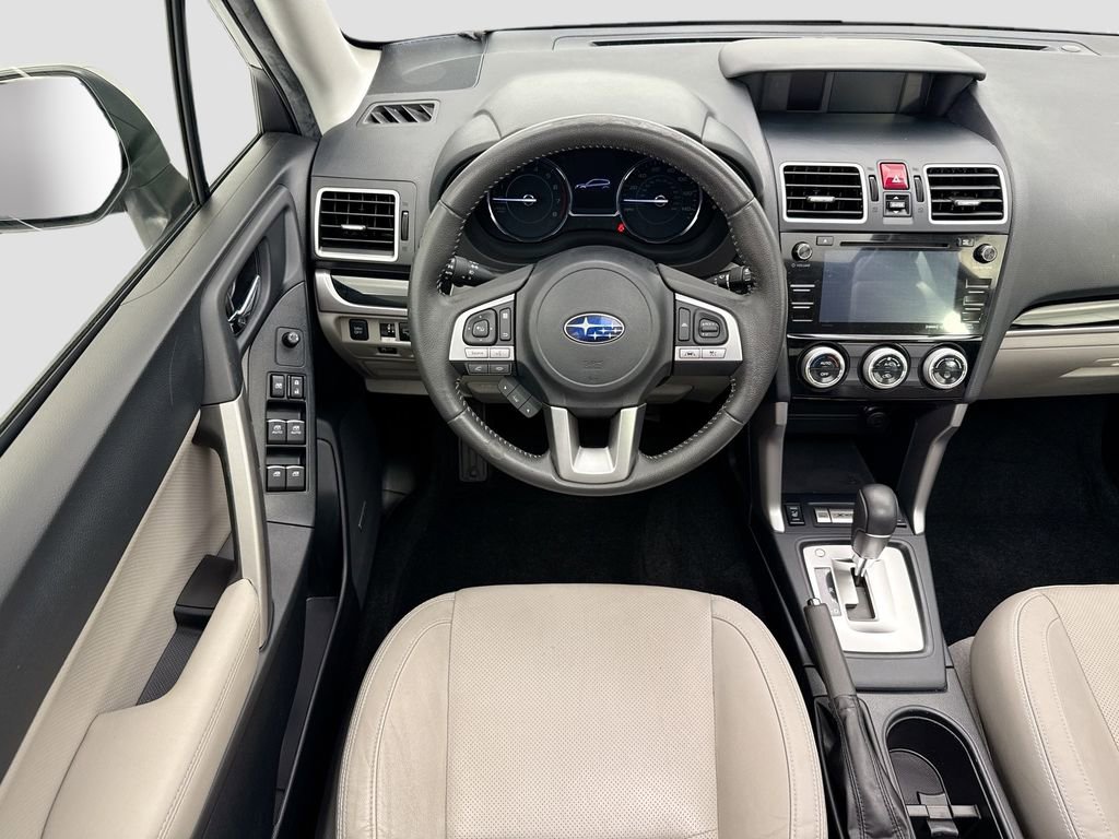 Used 2017 Subaru Forester 2.5i Limited AWD/4WD image 10