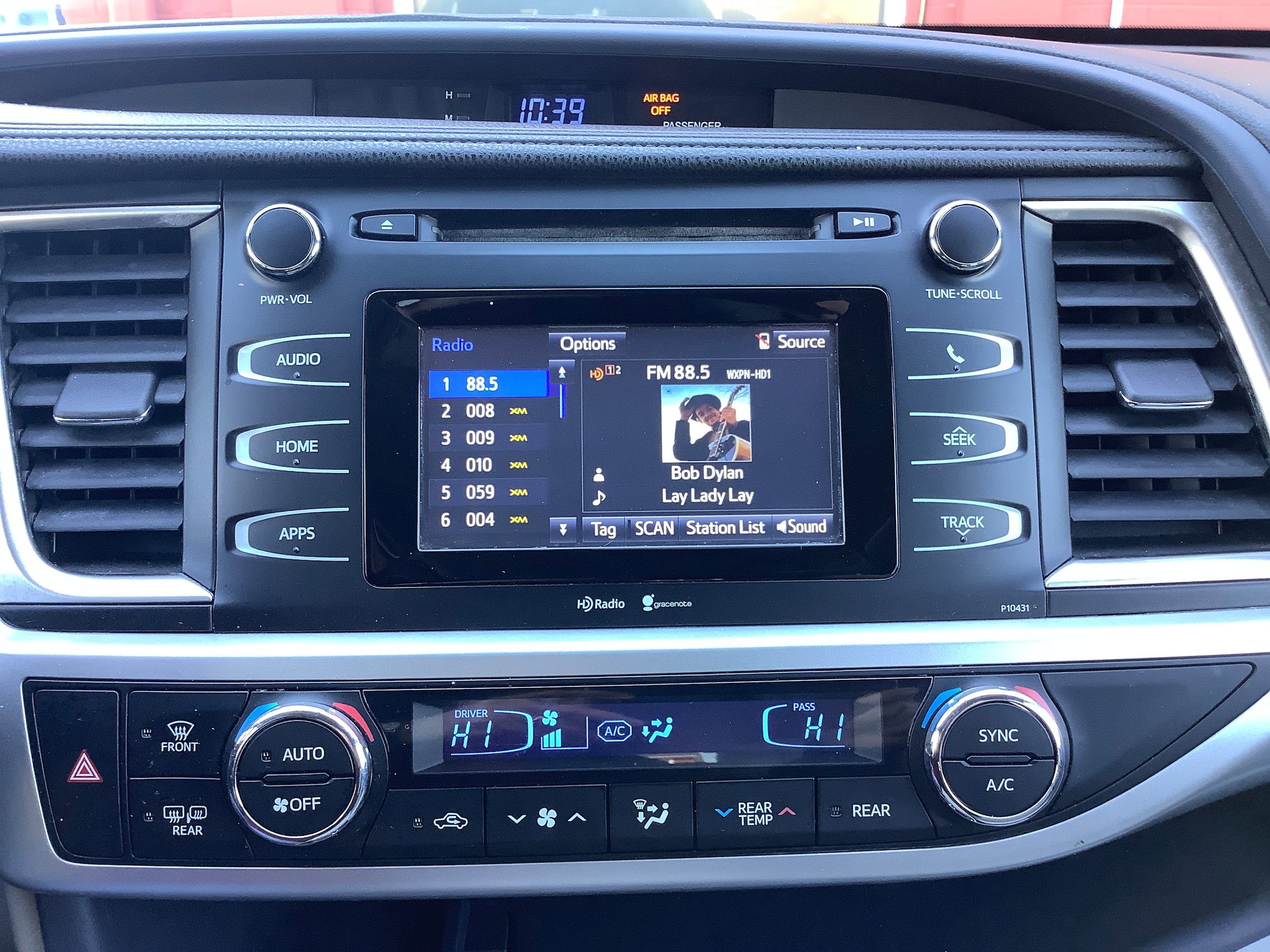 Used 2015 Toyota Highlander Plus AWD/4WD image 20