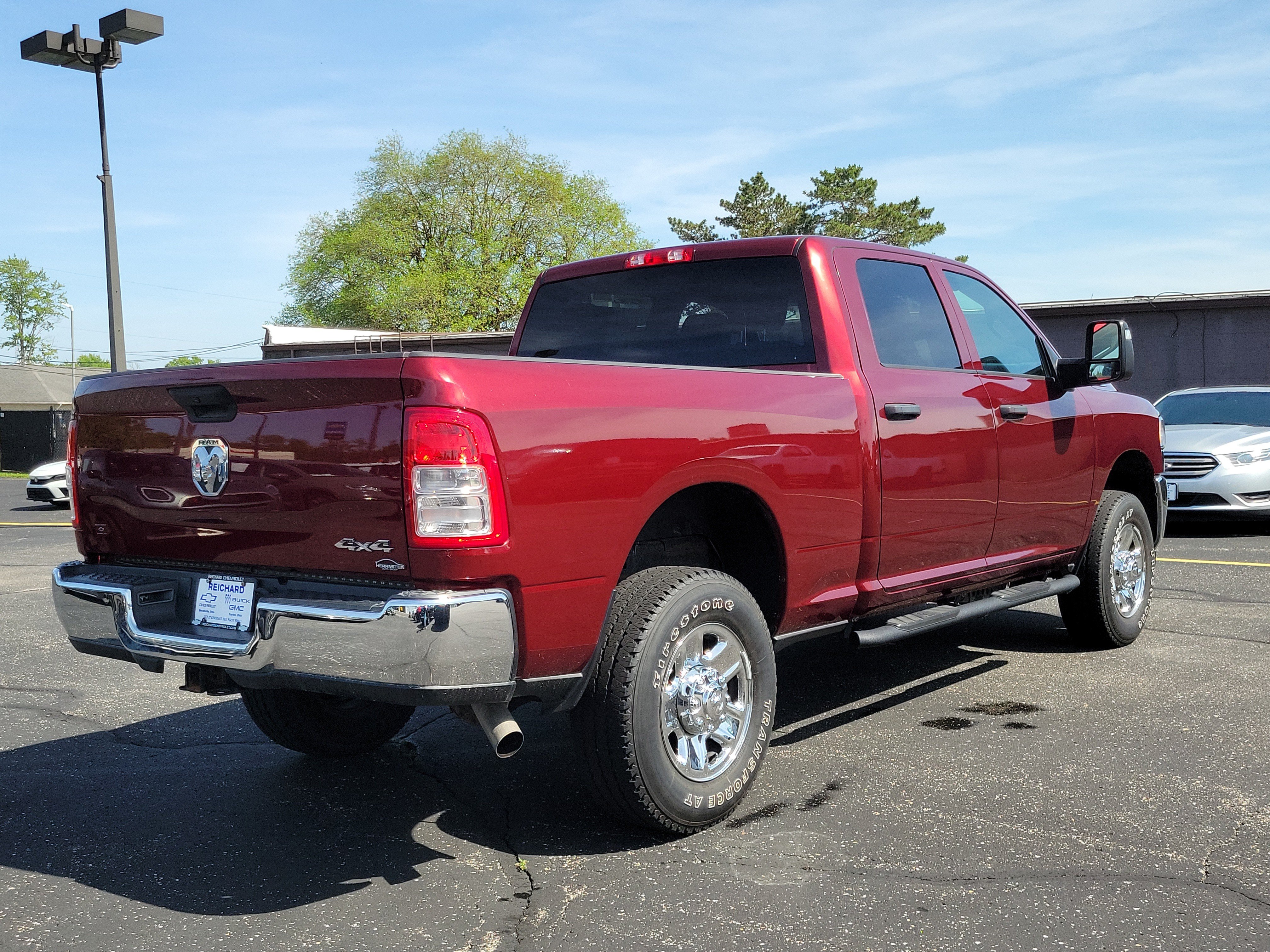 Used 2023 RAM 2500 Tradesman w/ Chrome Appearance Group AWD/4WD image 4