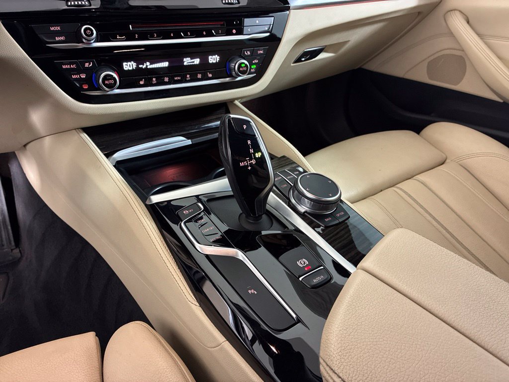 Used 2019 BMW 530i RWD image 13