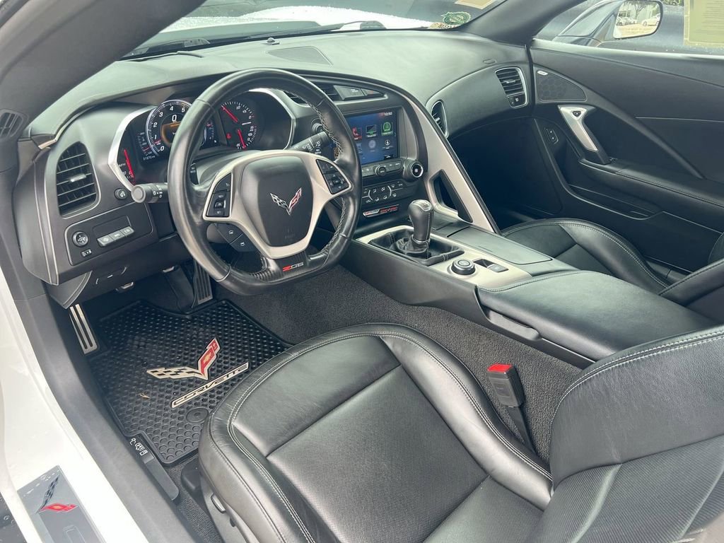 Used 2019 Chevrolet Corvette Z06 RWD image 19