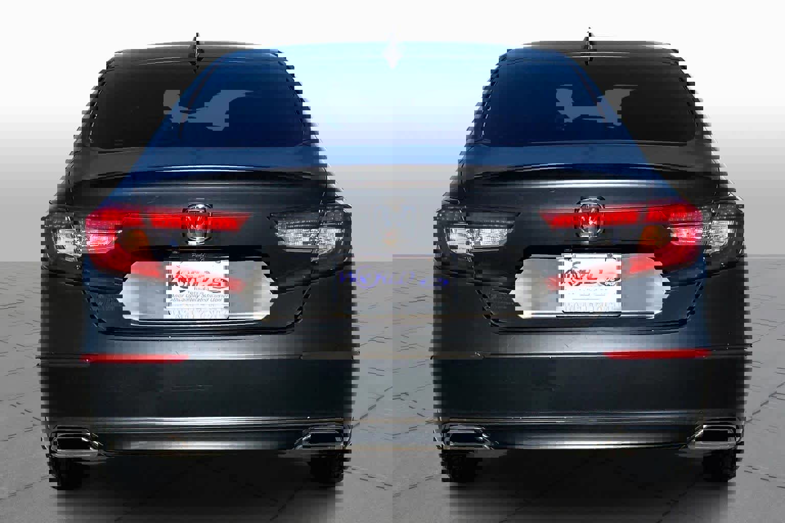 Used 2018 Honda Accord EX-L image 4