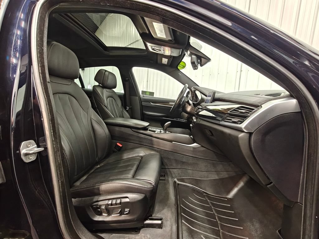 Used 2019 BMW X6 xDrive35i w/ M Sport Package AWD/4WD image 27
