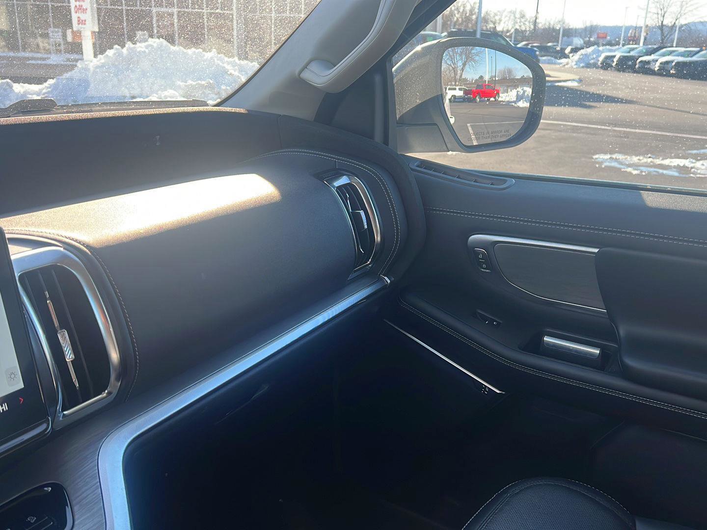 Used 2025 Ford Expedition Max Platinum image 24