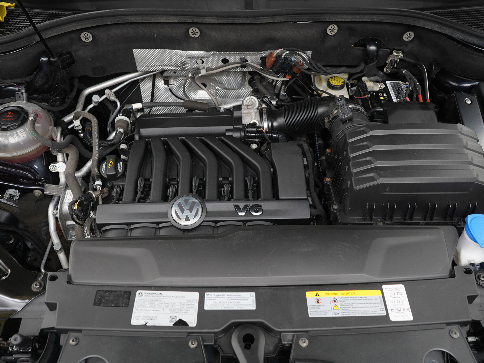 Used 2023 Volkswagen Atlas SEL Premium AWD/4WD image 33