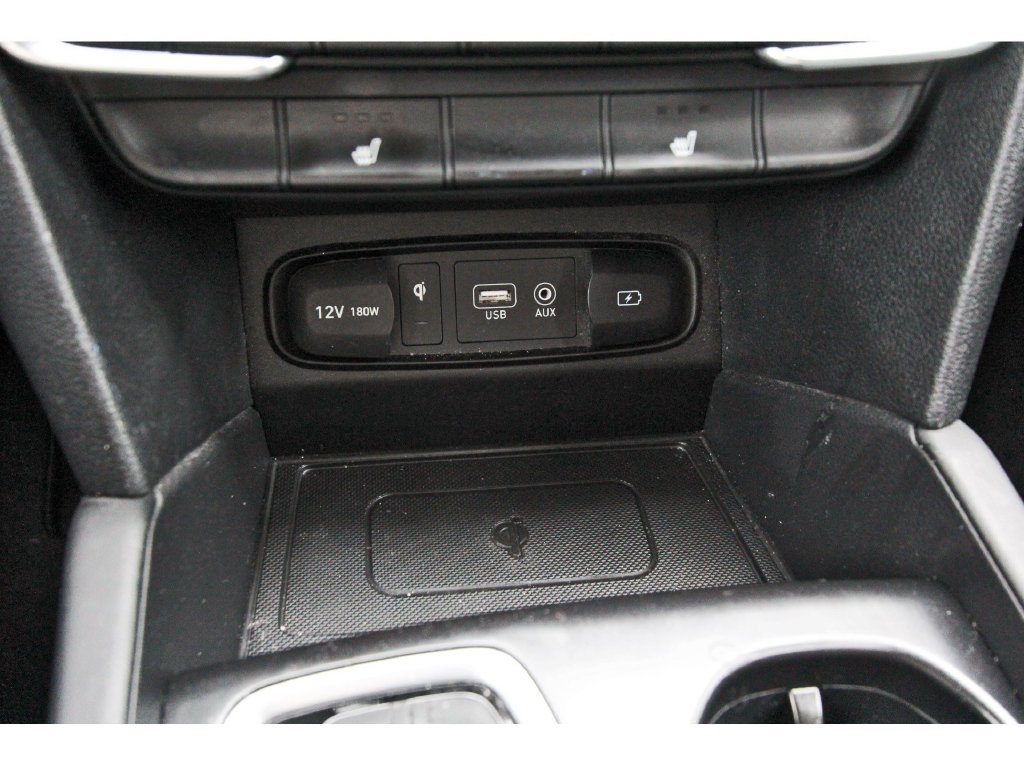 Used 2020 Hyundai Santa Fe SEL w/ Convenience + Premium Package FWD image 30