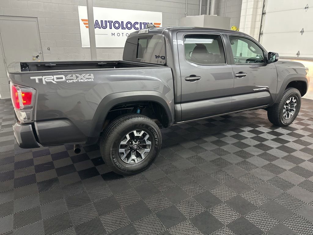 Used 2021 Toyota Tacoma TRD Off-Road w/ Technology Package image 10