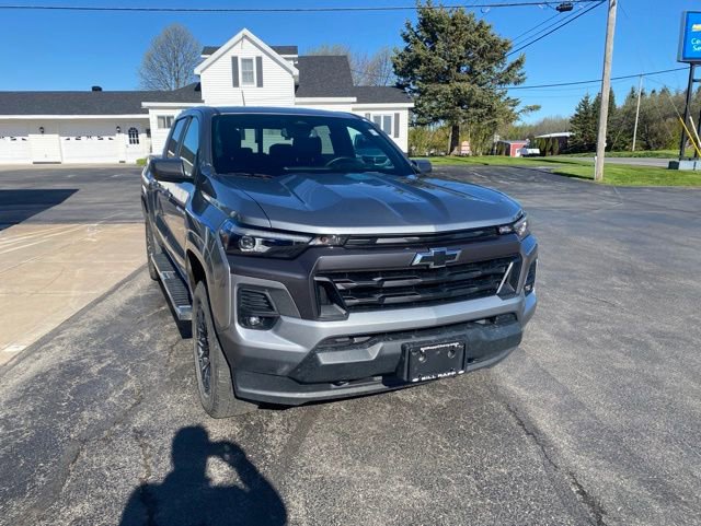 Used 2023 Chevrolet Colorado LT w/ LT Convenience Package III AWD/4WD image 6