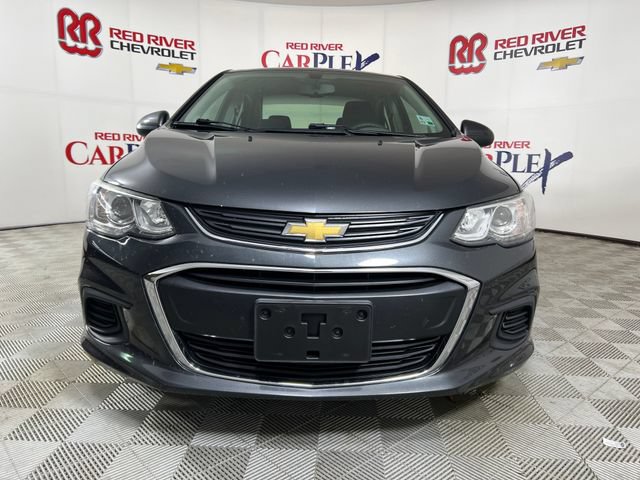 Used 2017 Chevrolet Sonic LT FWD image 2
