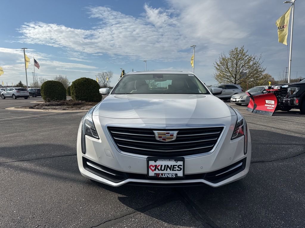 Used 2017 Cadillac CT6 3.6 AWD image 2