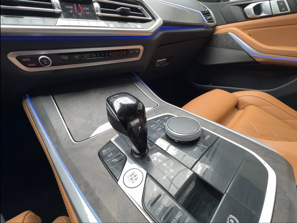 Used 2023 BMW X5 sDrive40i w/ Climate Comfort Package RWD image 44