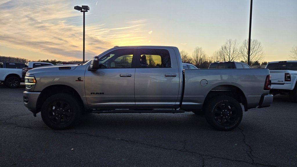 Used 2024 RAM 2500 Big Horn w/ Night Edition image 4
