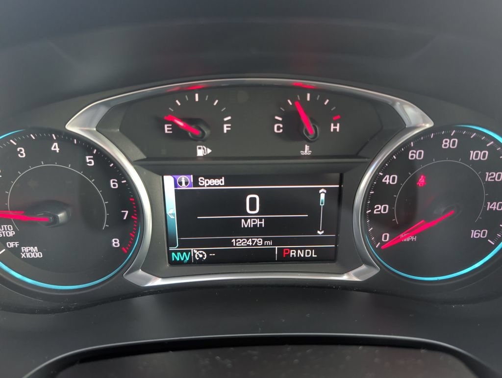 Used 2017 Chevrolet Malibu LT w/ Driver Confidence Package FWD image 12