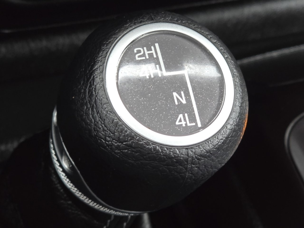 Used 2024 Jeep Gladiator Sport image 8