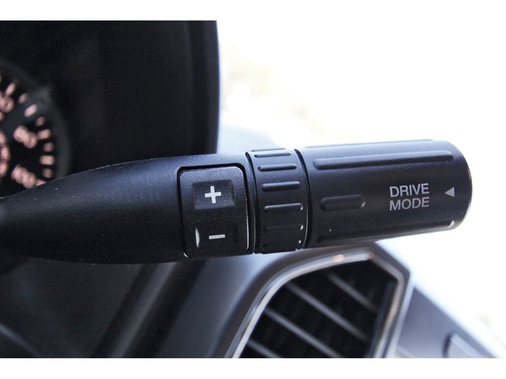 Used 2020 Ford F150 XLT w/ Equipment Group 302A Luxury image 18