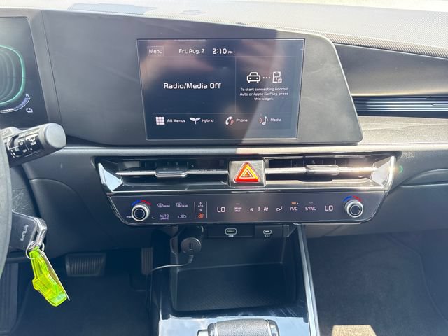 Used 2023 Kia Niro LX FWD image 39