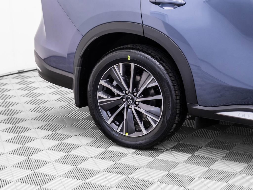 New 2026 INFINITI QX60 Luxe image 32