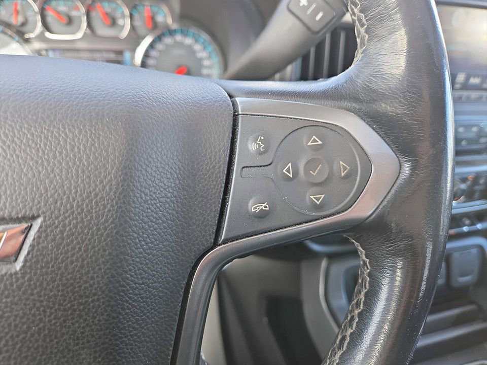 Used 2018 Chevrolet Silverado 1500 LTZ Z71 w/ Redline Edition image 15
