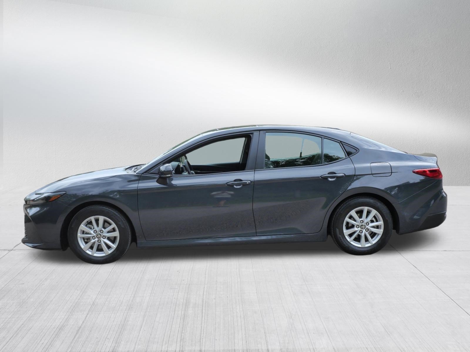 Certified 2025 Toyota Camry LE w/ Convenience Package FWD image 5