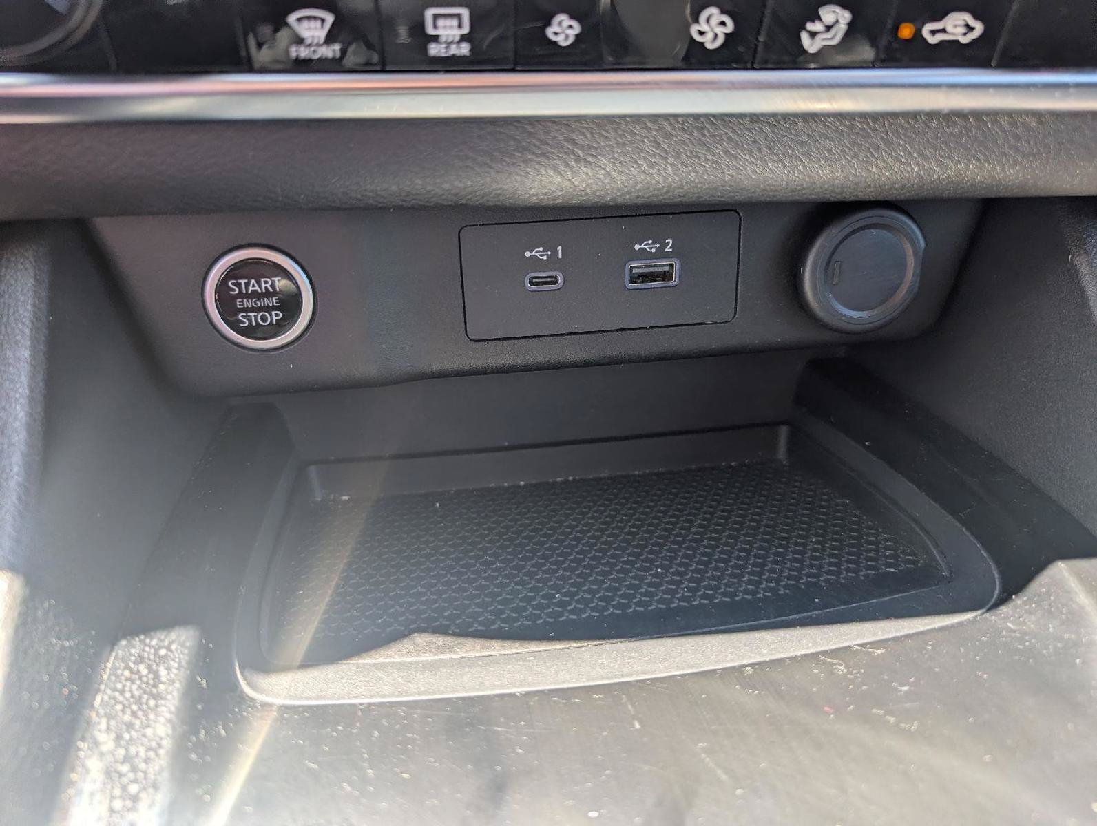 Used 2021 Nissan Rogue SV AWD/4WD image 14