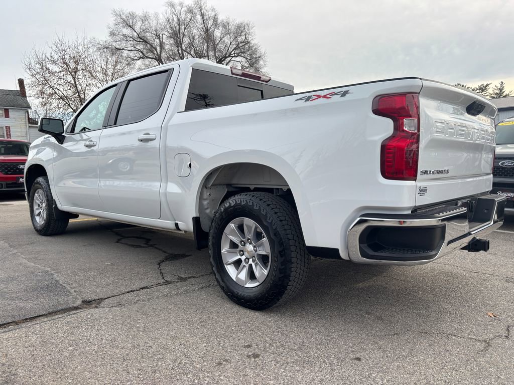 Used 2025 Chevrolet Silverado 1500 LT w/ Leather Package image 7