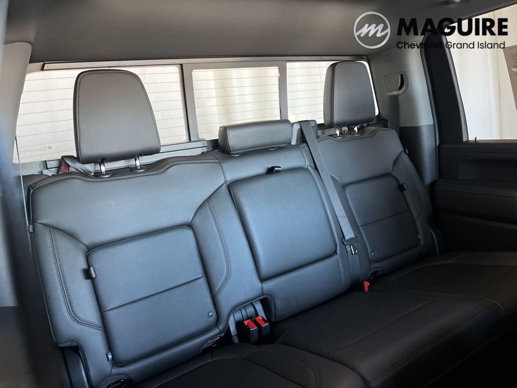 Used 2021 Chevrolet Silverado 3500 LTZ w/ LTZ Premium Package AWD/4WD image 29