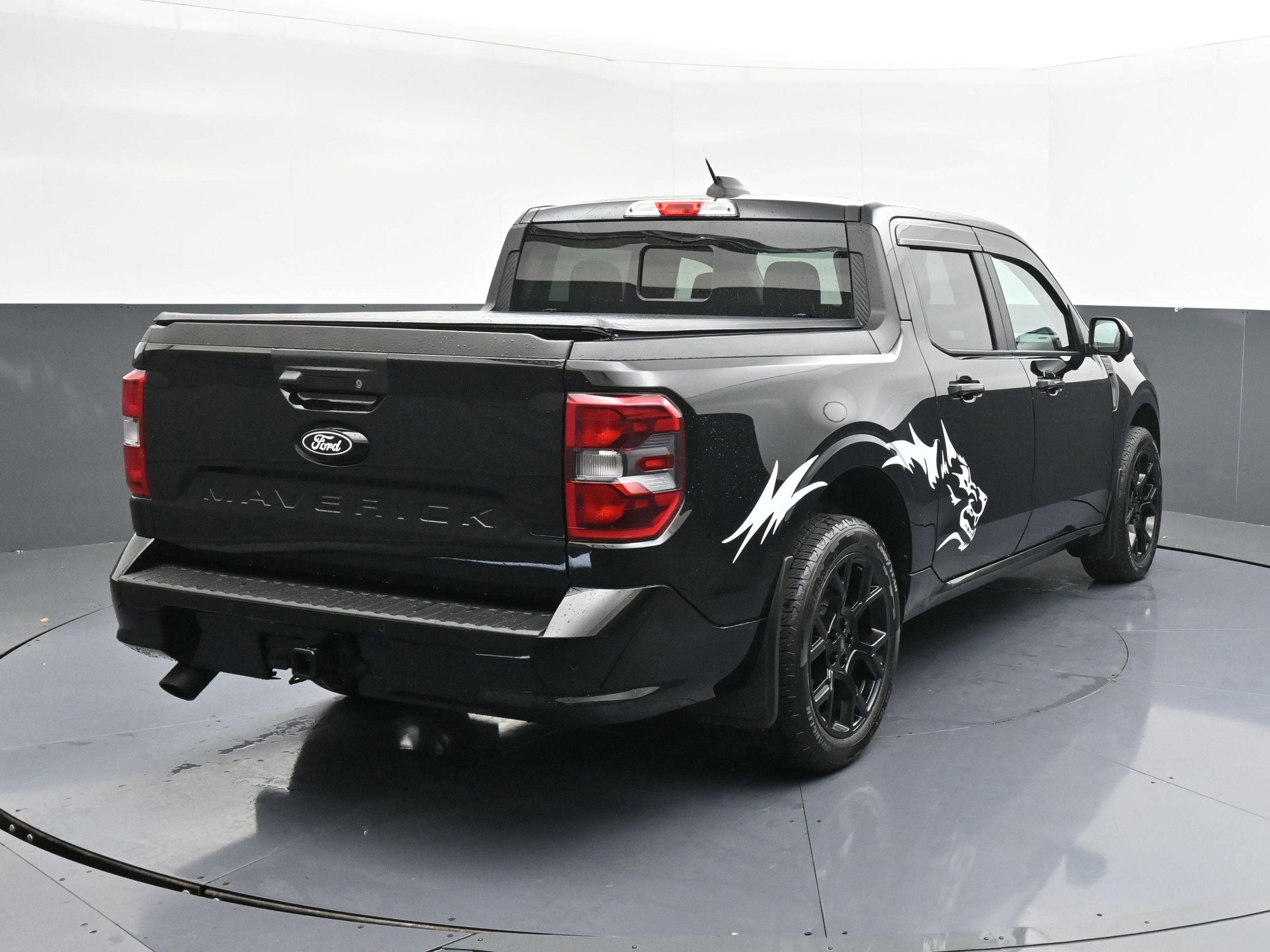 Used 2025 Ford Maverick Lobo AWD/4WD image 8