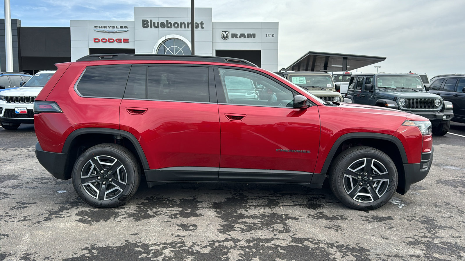 New 2026 Jeep Cherokee Limited AWD/4WD image 4