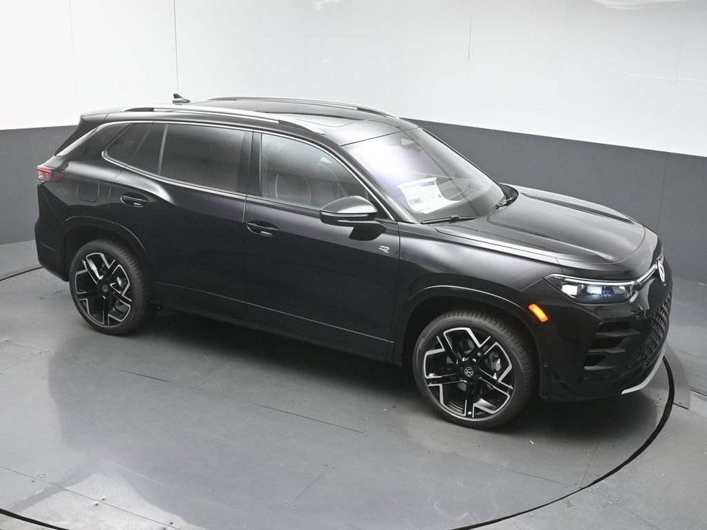 New 2026 Volkswagen Tiguan SEL R-Line AWD/4WD image 42
