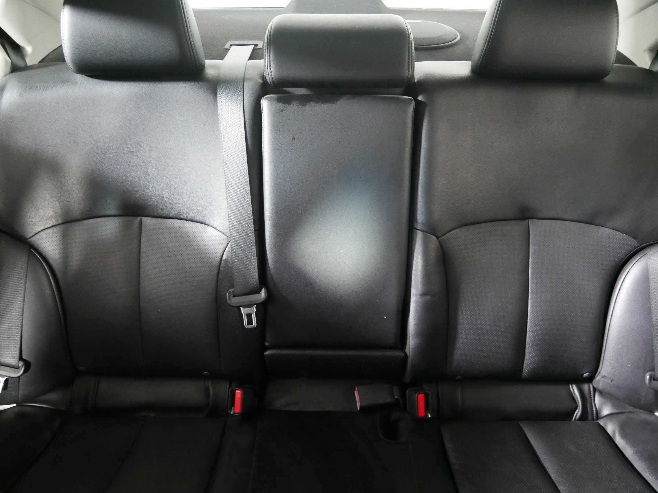 Used 2014 Subaru Legacy 2.5i Limited w/ Moonroof Package image 13