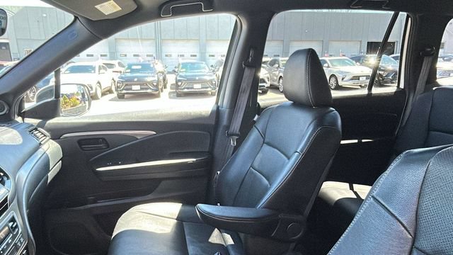 Used 2022 Honda Passport EX-L image 30