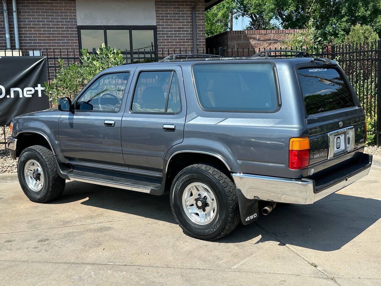 Used 1993 Toyota 4Runner SR5 AWD/4WD image 9