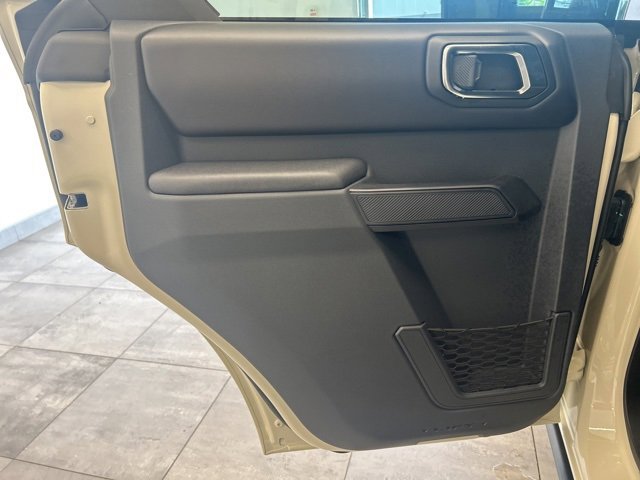 New 2025 Ford Bronco Badlands image 48