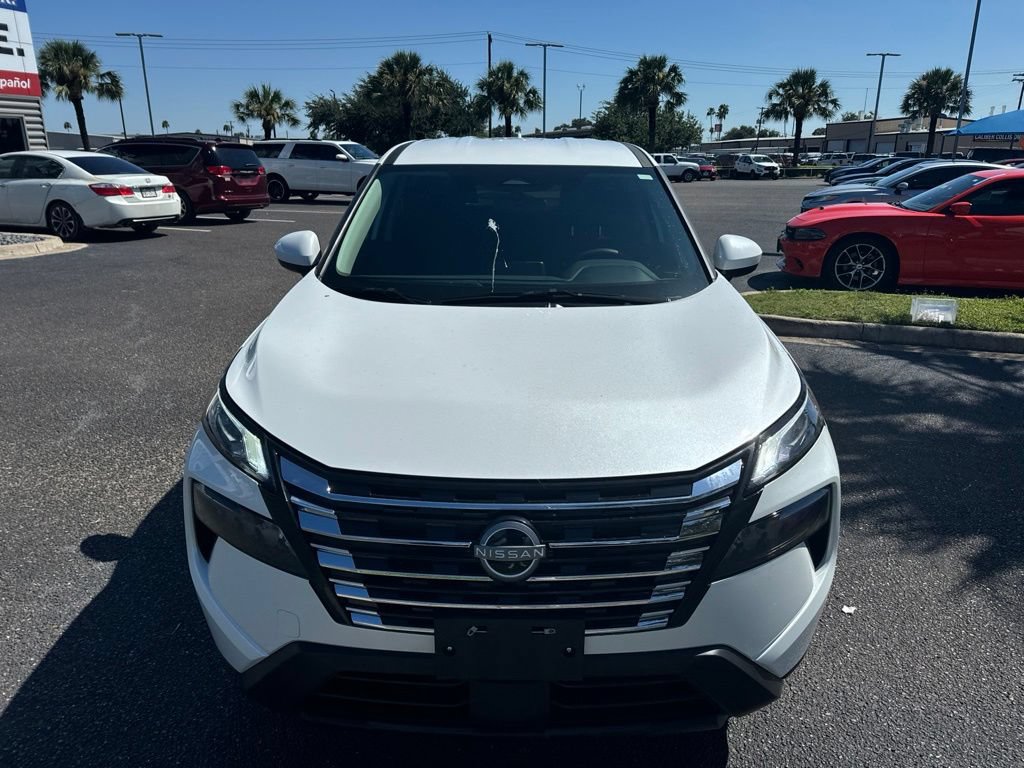 Used 2026 Nissan Rogue SV FWD image 6