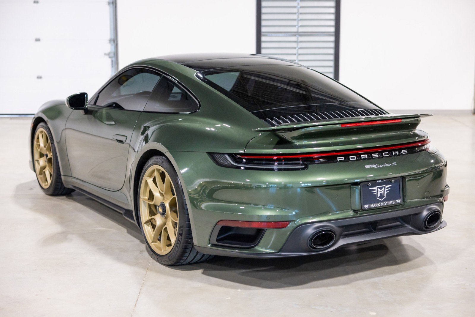 Used 2021 Porsche 911 Turbo S image 7