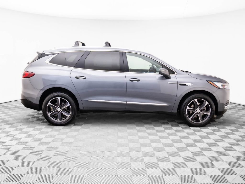 Used 2019 Buick Enclave Essence w/ LPO, Sport Appearance Package image 6