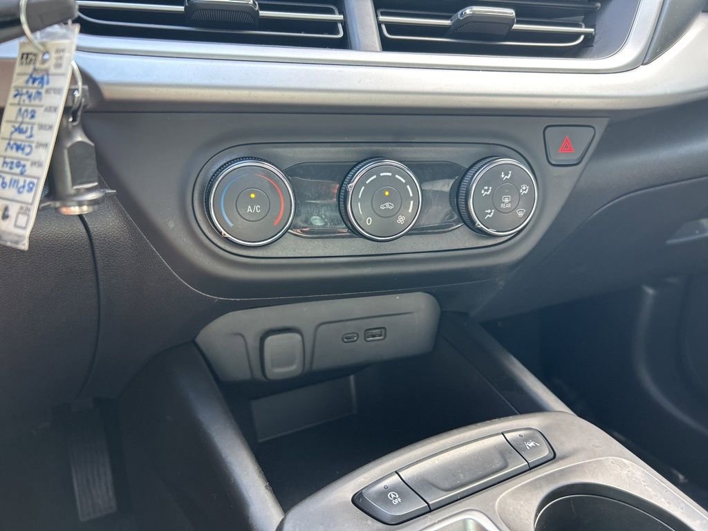 Used 2024 Chevrolet Trax LS w/ Driver Confidence Package image 31