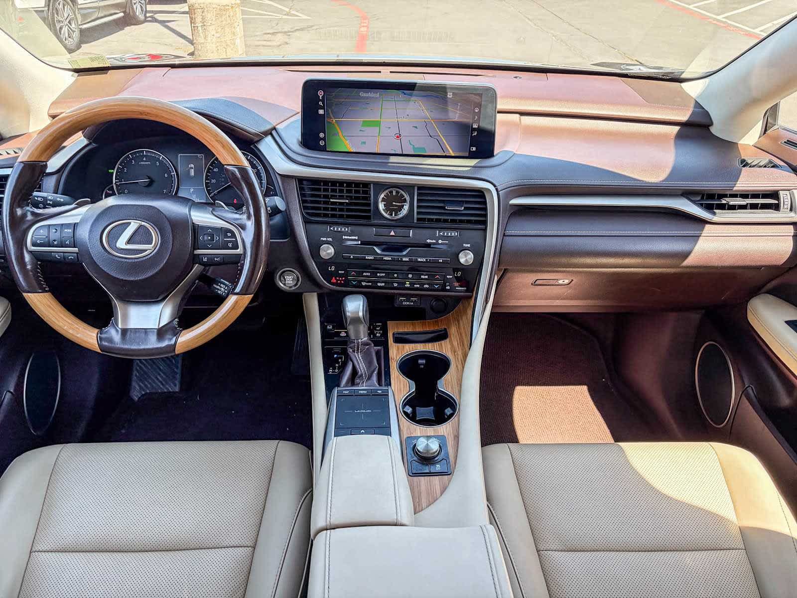 Used 2020 Lexus RX 350L FWD w/ Premium Package image 11