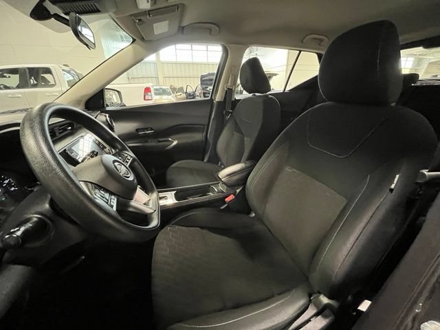 Used 2024 Nissan Kicks SV FWD image 21