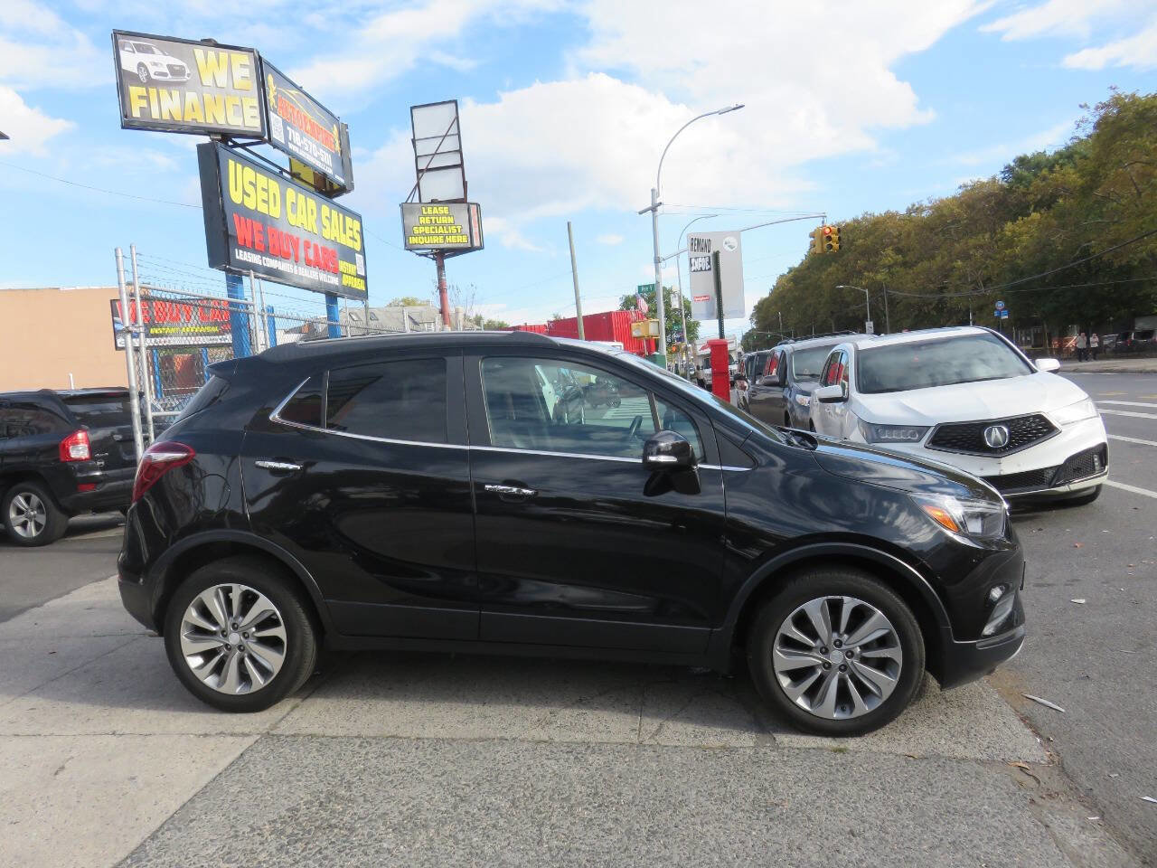 Used 2019 Buick Encore Preferred image 8