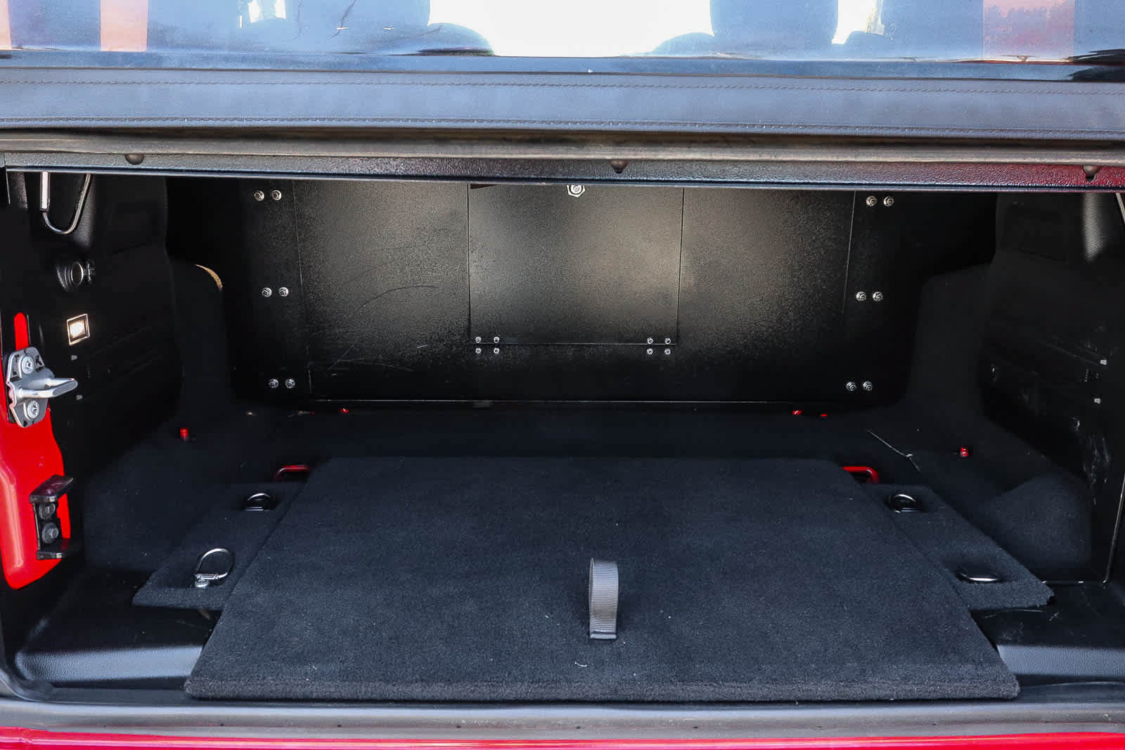 Used 2018 Jeep Wrangler Sport AWD/4WD image 18