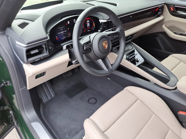 Certified 2024 Porsche Macan 4 Electric image 4