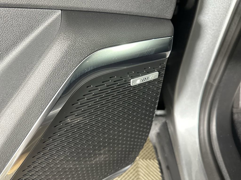 New 2026 GMC Acadia Elevation w/ Elevation Premium Package image 23