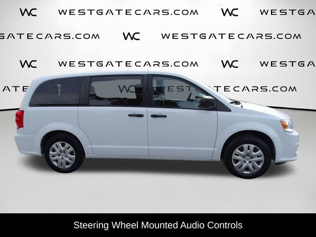 Used 2019 Dodge Grand Caravan SE w/ UConnect Hands-Free Group image 13