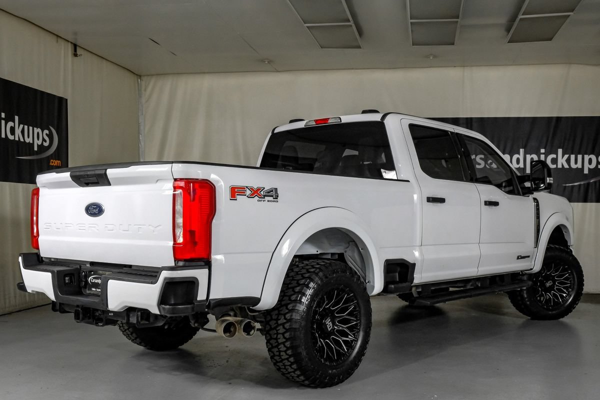 Used 2024 Ford F250 XLT w/ FX4 Off-Road Package AWD/4WD image 9