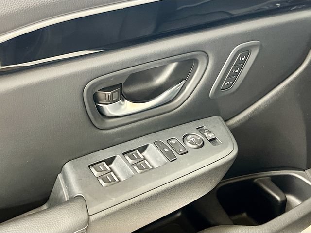 Used 2023 Honda Pilot EX-L image 17