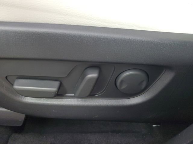 Certified 2025 MAZDA CX-90 3.3 Turbo w/ Premium Plus Pkg image 21